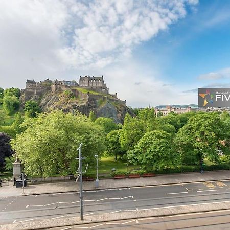 Cool Urban Apartment With Stunning Castle Views Edinburg Exteriör bild